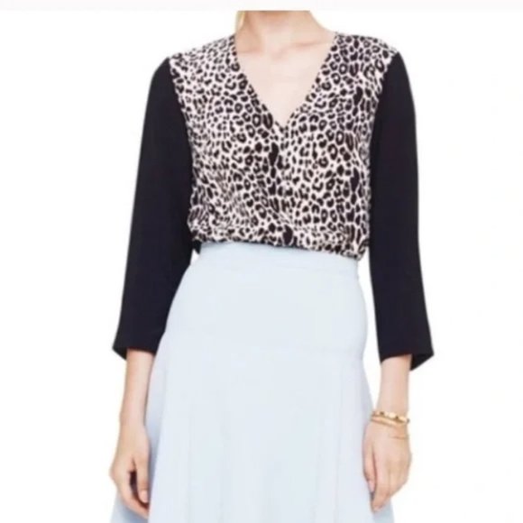 π Unleash Your Inner Wild Side - Club Monaco Krista Leopard Print Silk Top! π - Picture 2 of 13